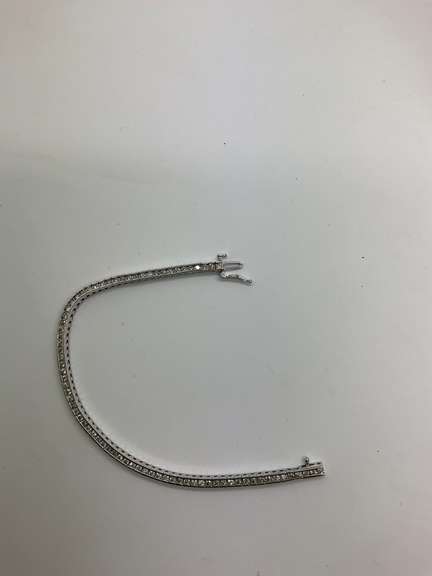 CERTIFIED, BRAND NEW, LADIES 14K WHITE GOLD AND DIAMOND BRACELET