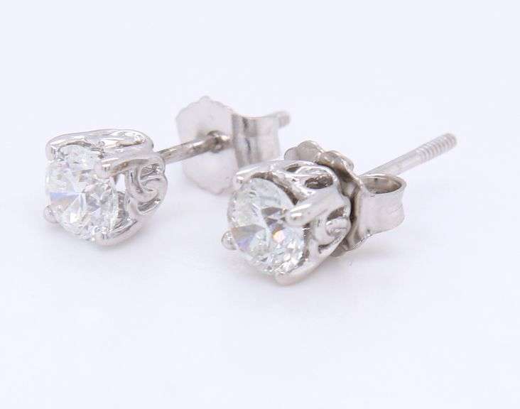 Elegant White Gold Diamond Stud Earrings
