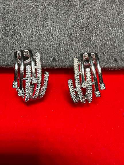 BRAND NEW 14K WHITE GOLD AND DIAMOND EARRINGS