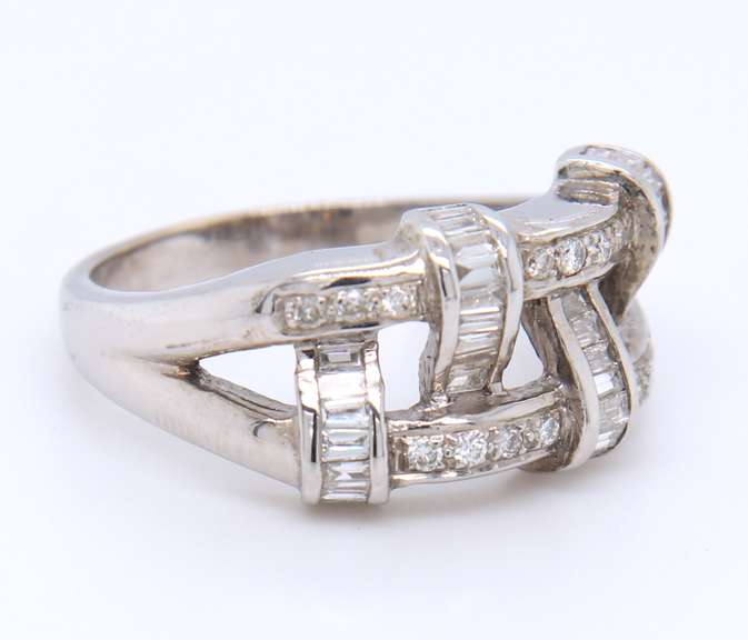 Stunning 14kt WG Diamond Woven Band Ring