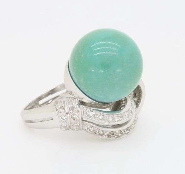 Chalcedony & Diamond Estate Ring