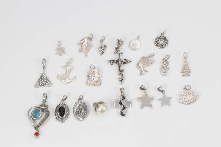 Sterling Silver Pendant Assortment Various Sizes & Styles (20 Pendant Lot)