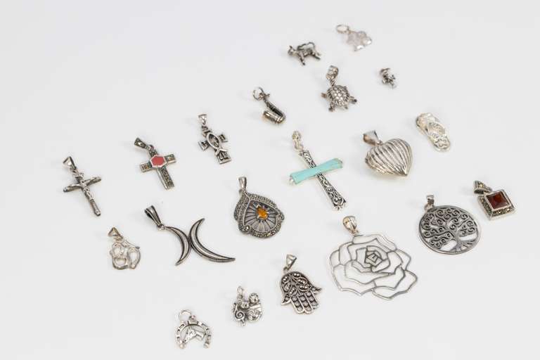 .925 Sterling Silver Curated 20 Pendant Lot Various Sizes & Styles