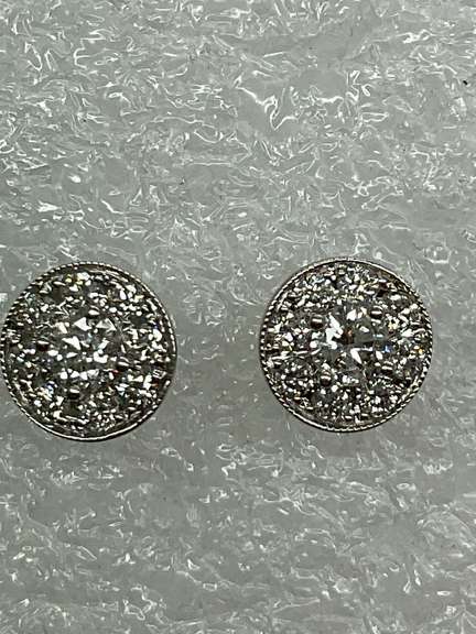 NEIL LANE 14K WHITE GOLD AND DIAMOND STUD EARRINGS