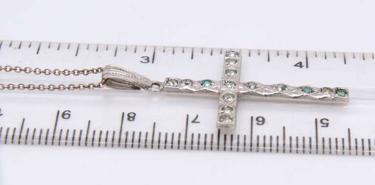 Vintage 925 Sterling Silver Cross Pendant on Chain