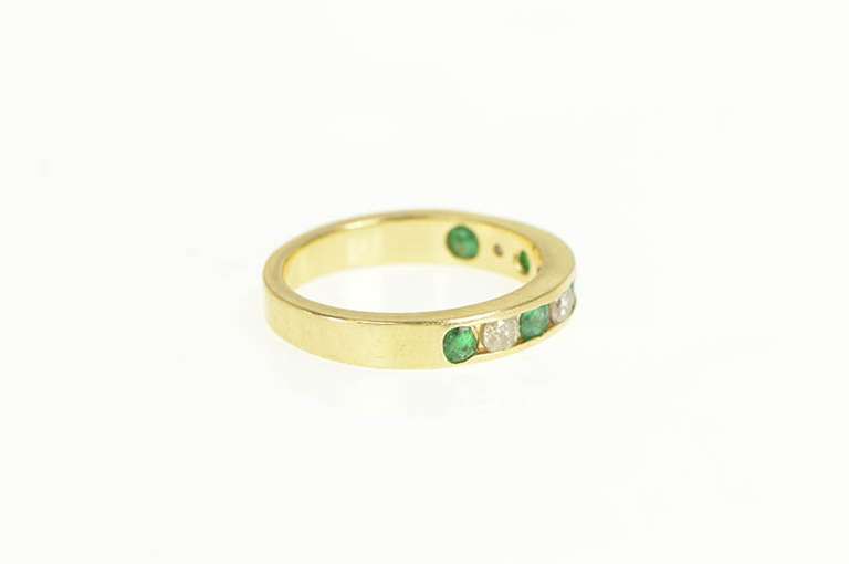 14K Yellow Gold 0.72 Ctw Diamond Emerald Wedding Band Ring