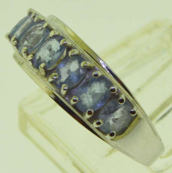 10KT White Gold Light Amethyst Ring Band