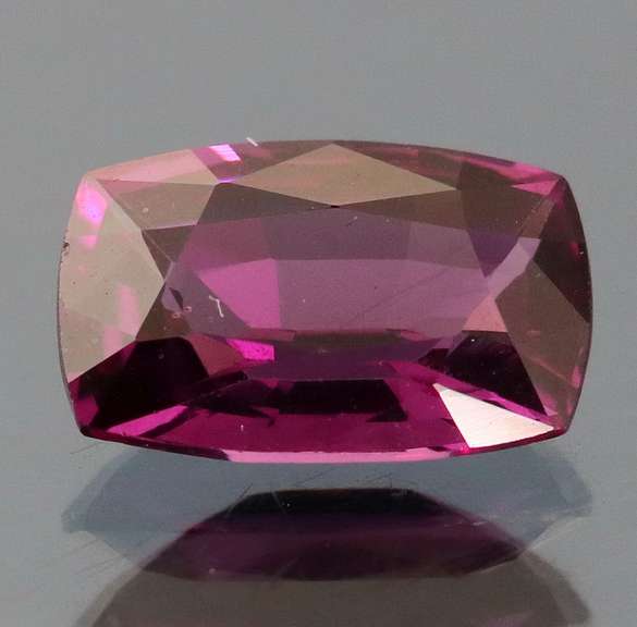 Lovely 1.88ct rich violet pink Rhodolite Garnet