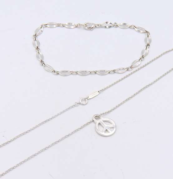 925 Sterling Silver Peace Pendant on Chain and Anklet