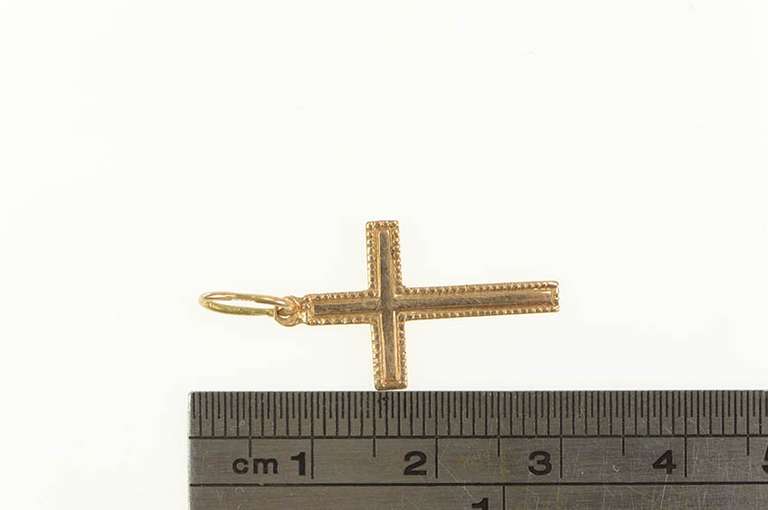 14K Yellow Gold Classic Cross Christian Faith Symbol Pendant