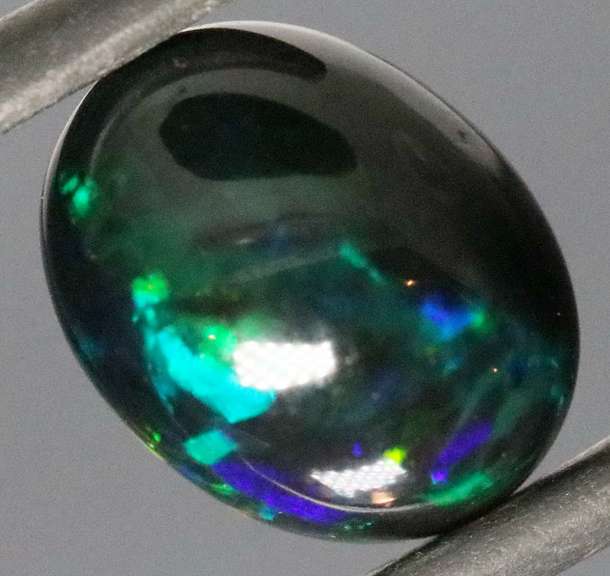 Liquid luster 2.28ct Welo Black Opal