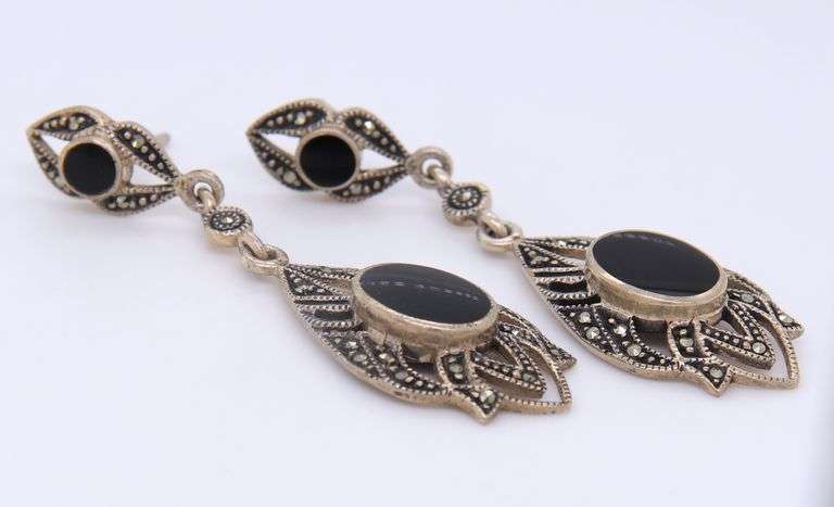 Vintage 925 Sterling Silver Black Onyx and Marcasite Dangle Earrings