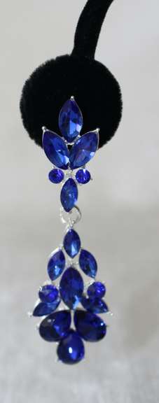 Ruby Color of Fashion Jewelry Earrings