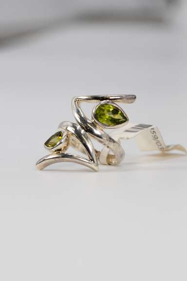 Sterling Silver Natural Peridot Ring