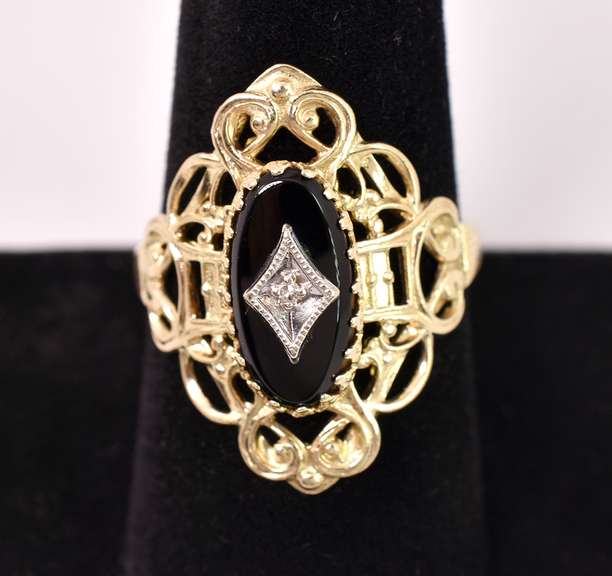 Lovely Onyx and Diamond Ring inYellow Gold
