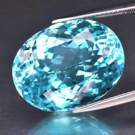 High fire 25.32ct VS Swiss blue Topaz