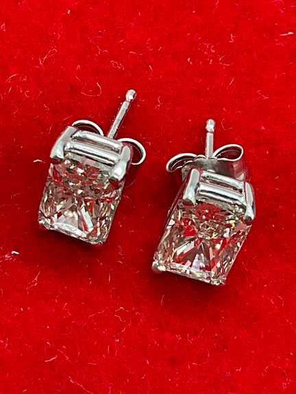 CERTIFIED 14K WHITE GOLD LAB GROWN DIAMOND STUDS