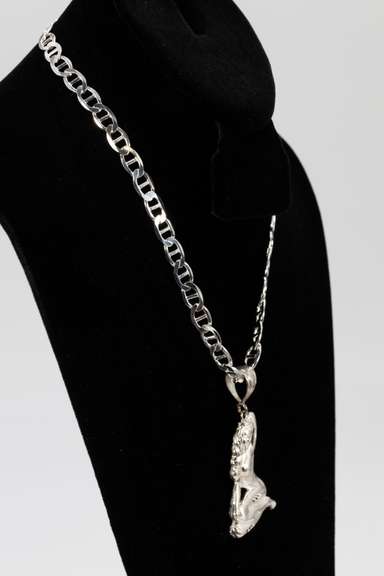.925  Italian Sterling Silver 8mm Mariner Chain w/.925 Sterling Silver Sexy Lady Pendant