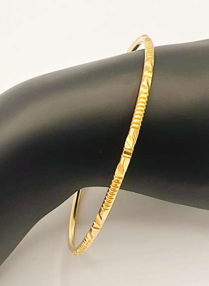22kt Solid Yellow Gold Bangle Bracelet