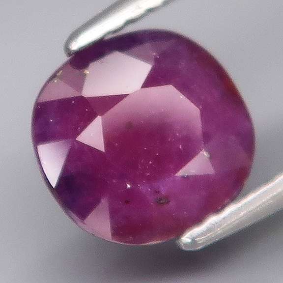 Stunning 2.64ct violet red unheated Ruby