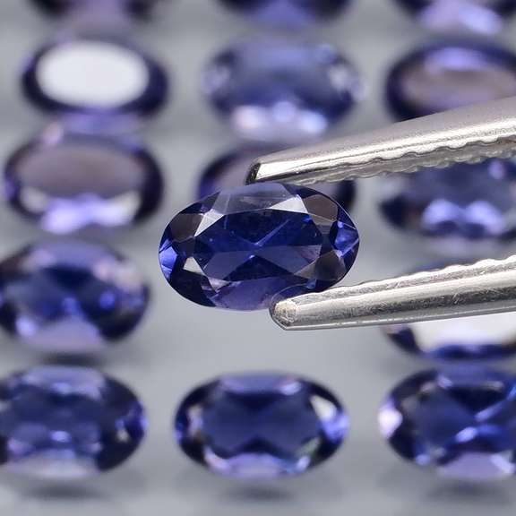 Stunning 4.11ct high luster blue violet Iolite set