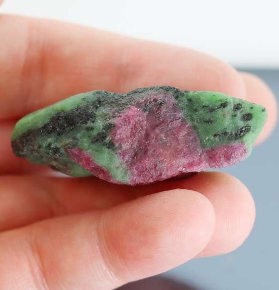Awesome 225.50ct Ruby in Zoisite