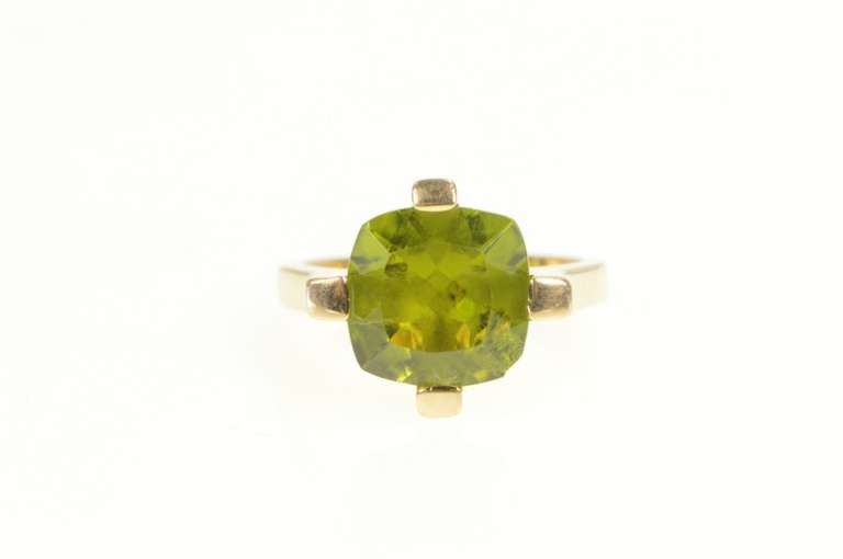 14K Yellow Gold Cushion Peridot Garnet Solitaire Cocktail Ring