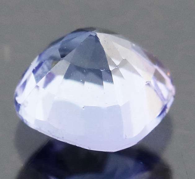 Bright! 1.32ct cushion cut Tanzanite