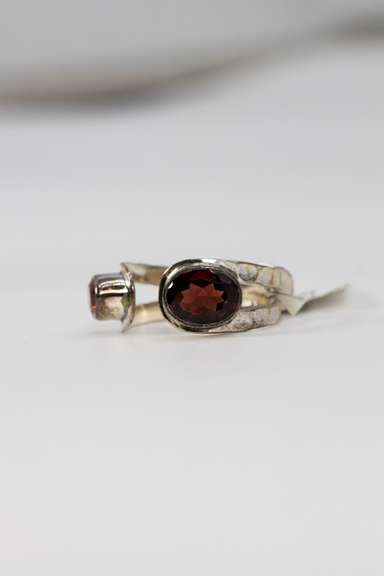 Sterling Silver Garnet Gemstone Ring
