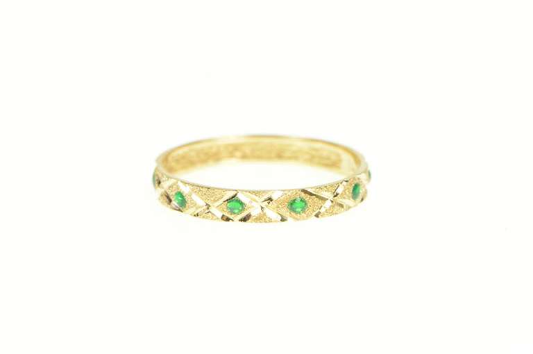 14K Yellow Gold Textured Lattice Pattern Green Enamel Band Ring