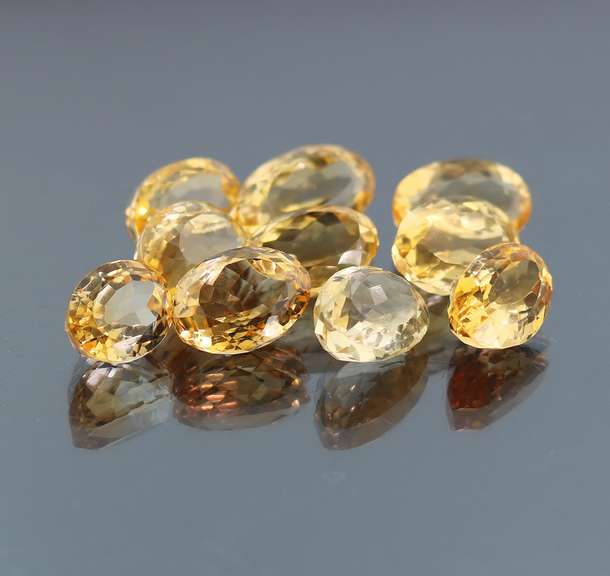 Fantastic 67.98ct 10pc golden Citrine set