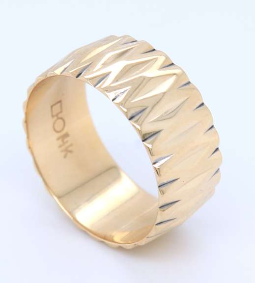 Favorite Yellow Gold Abstract Marquise Band