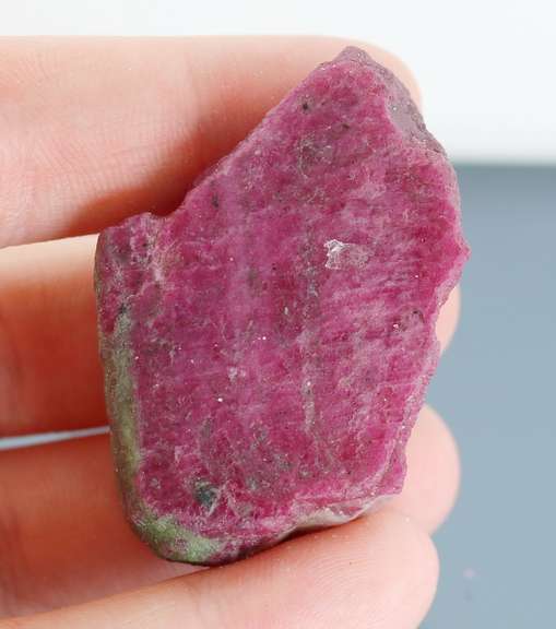 Stunning 248.50ct Ruby in Zoisite