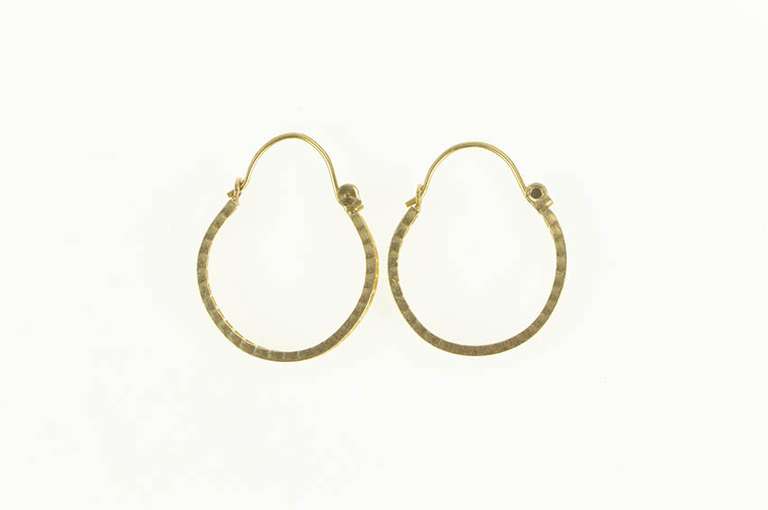 14K Yellow Gold Curved Bar Filigree Squared Edge Hoop Earrings