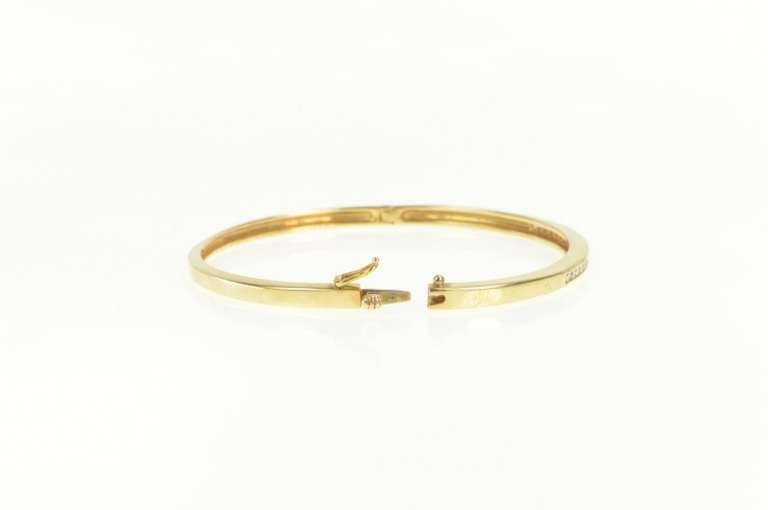 14K Yellow Gold 0.50 Ctw Diamond Channel Classic Oval Bangle Bracelet