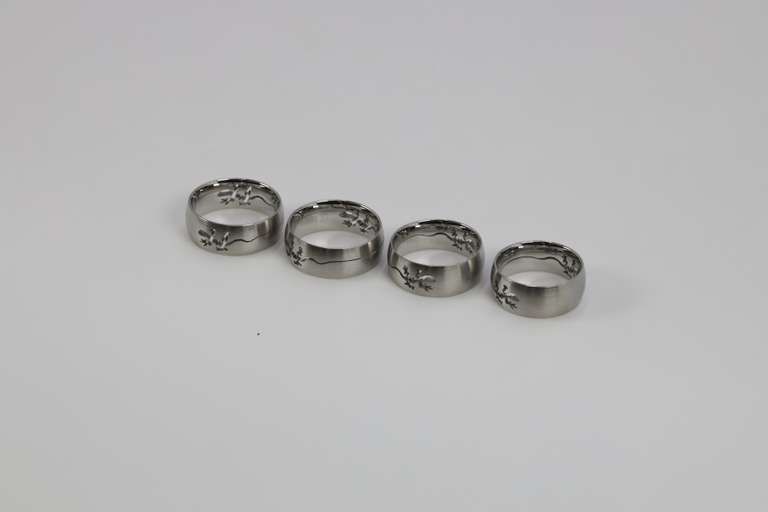 Lot of 17 Stainless Steel 316L Laser Cut Lizard Rings Various Sizes