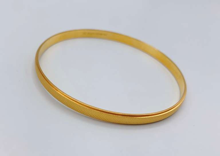 21kt Solid Yellow Gold Bangle Bracelet