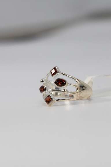 Sterling Silver Natural Garnet Gemstone Ring