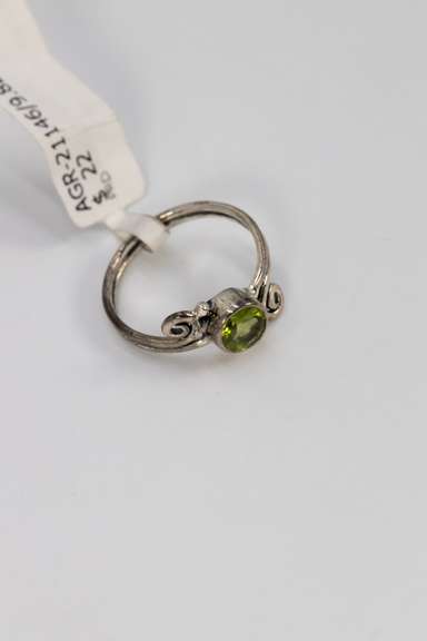 Sterling Silver Natural Peridot Gemstone Ring