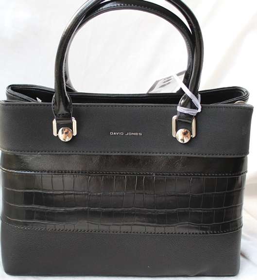 Stylish Black Color Designer Bag By David Jones-Paris