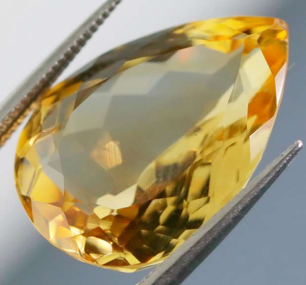 Vibrant! 9.49ct Golden orange unheated Citrine