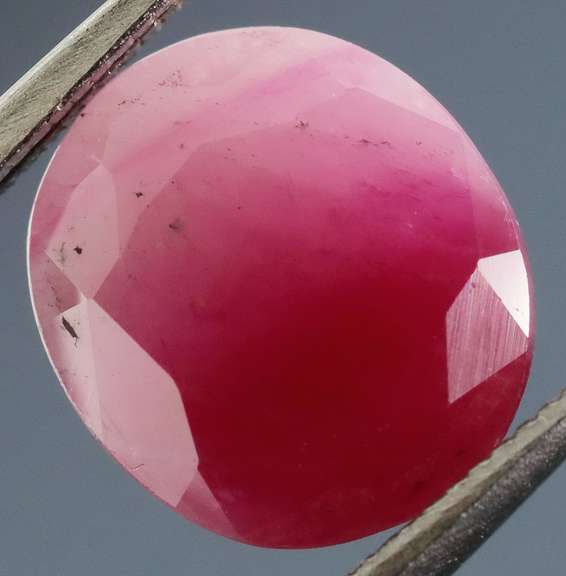 Bi-color! 2.43ct gorgeous Ruby