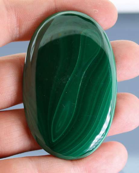 Magnificent 186.68ct untreated Malachite