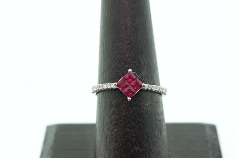 Enrapturing Four Square Ruby 18k White Gold Ring flanked with Diamonds