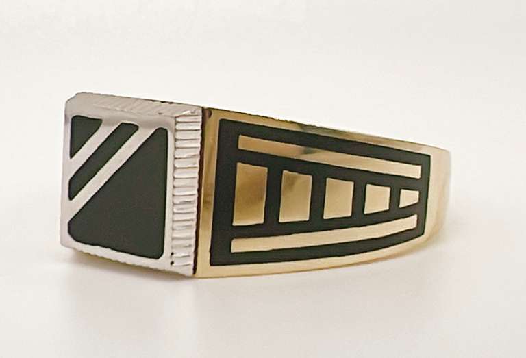 Men's 14kt Solid Yellow Gold & Onyx Ring