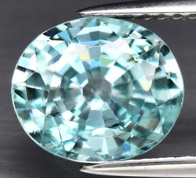 Tremendous 3.37ct baby blue Zircon