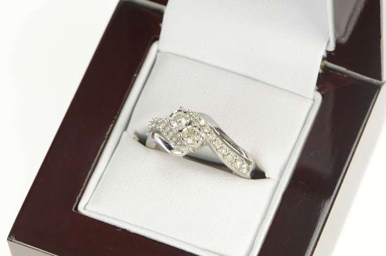 10K White Gold 0.50 Ctw Diamond Bypass Engagement Ring