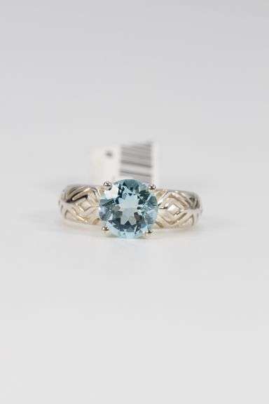 Sterling Silver Natural Blue Topaz Gemstone Ring Size 9