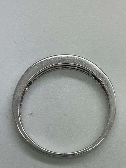BRAND NEW 14K WHITE GOLD AND DIAMOND BAND