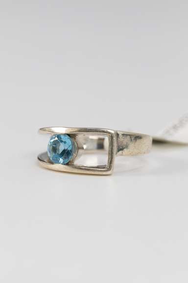 Sterling Silver Blue Topaz Gemstone Ring